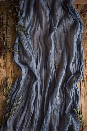 Cold-Grey Gauze Runner